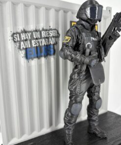 Alternative view of DE FOTO A FIGURA 3D EN DIORAMA TEMATIZADO POLICIAL MILITAR
